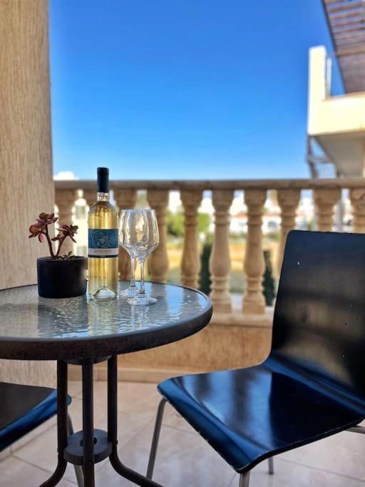 Teo Apartment Paphos Exteriér fotografie